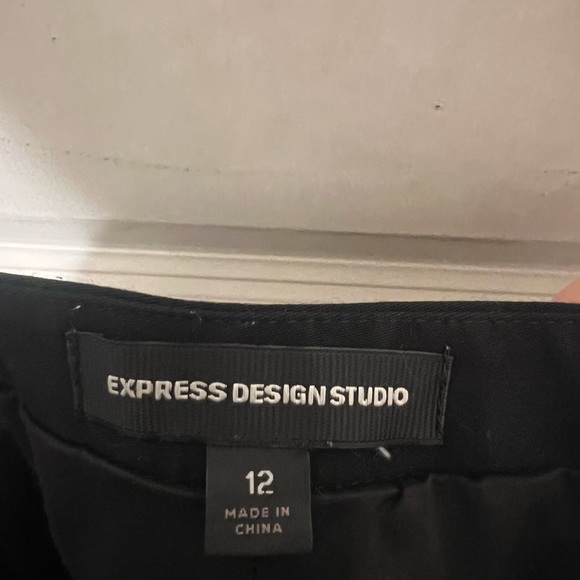Express Design Studio Skirt Sz 12 Gently Used - Picture 4 of 4